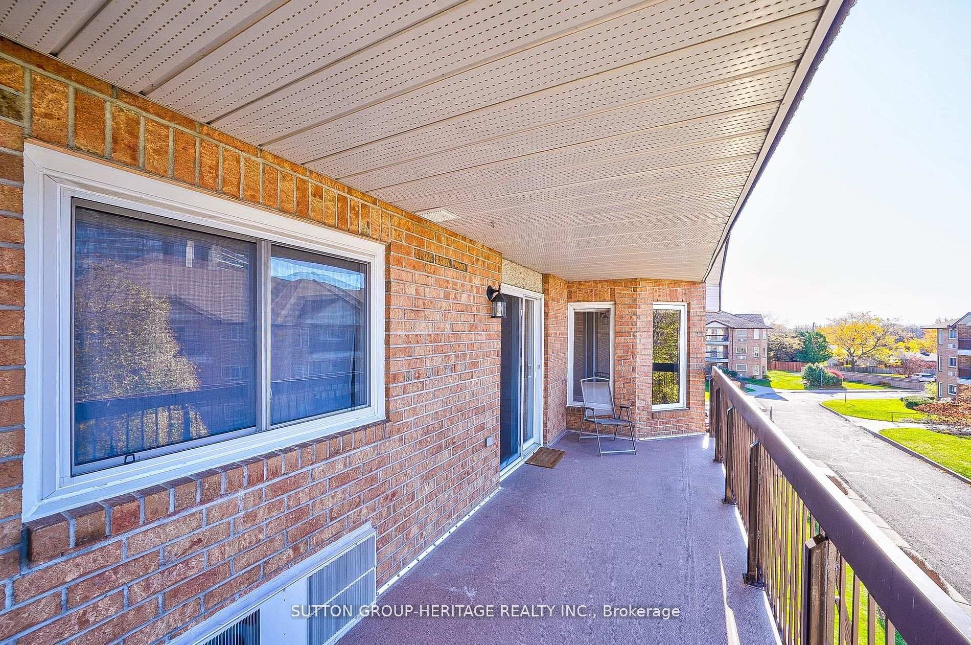 54 Tripp Boulevard Unit 309 photo 29
