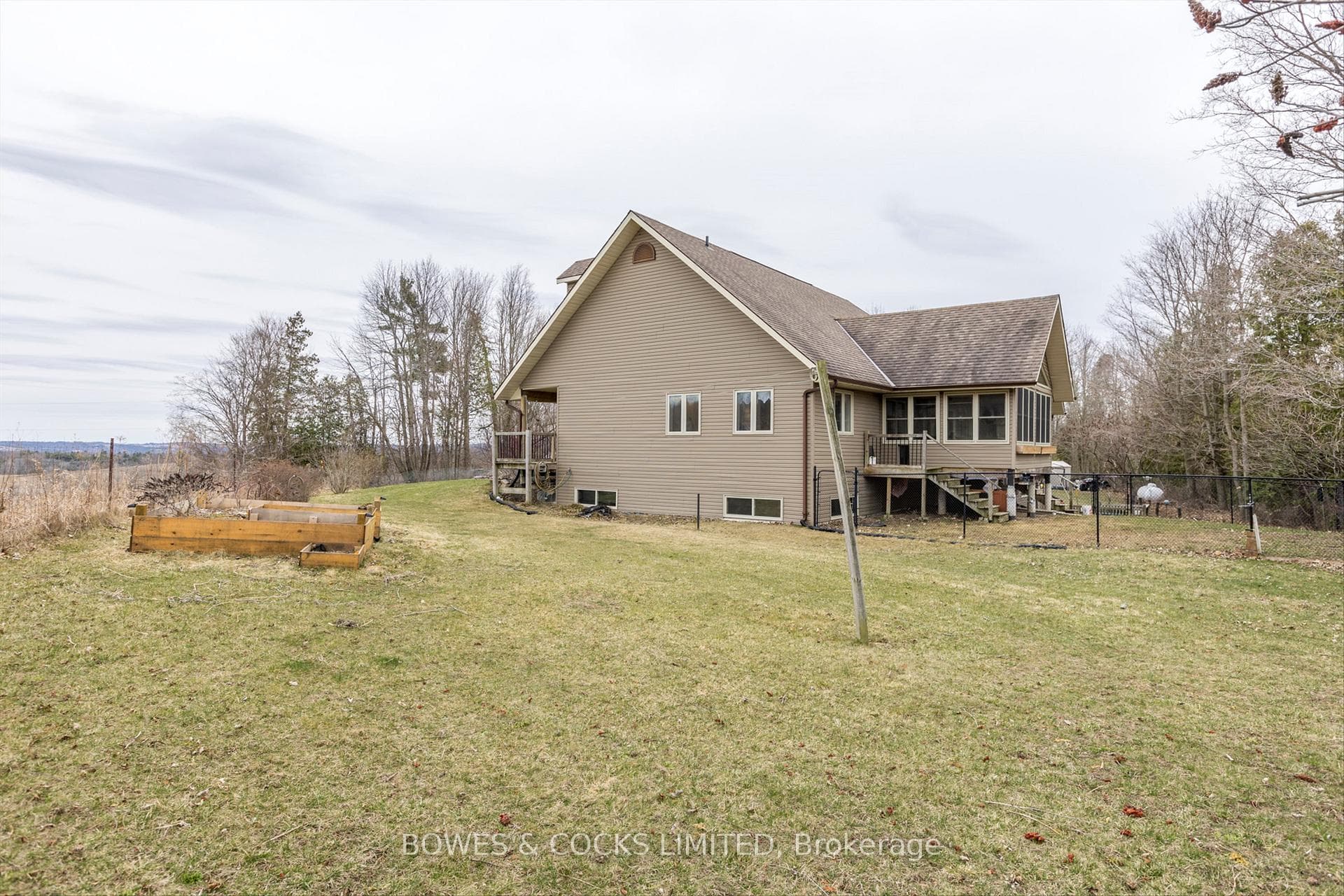3636 Plunkett Road photo 38
