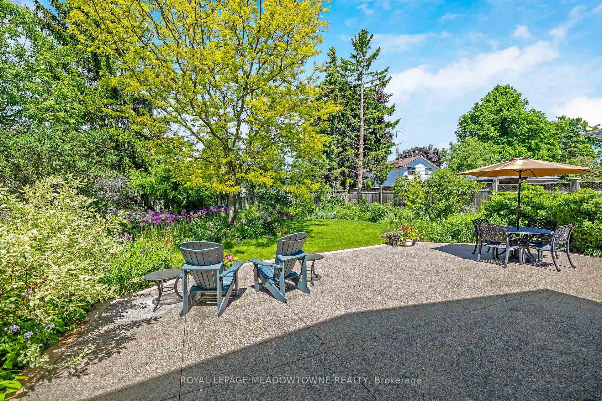 27 Lorne Scots Drive photo 34