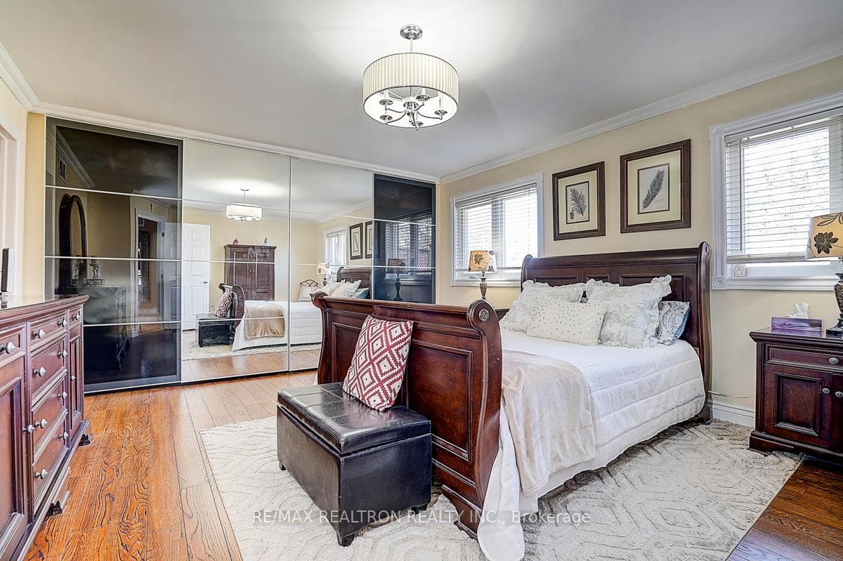 43 Kingsgate Crescent photo 14