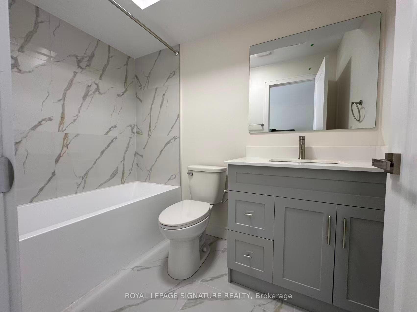 53 Bishop Avenue Unit 3 photo 7