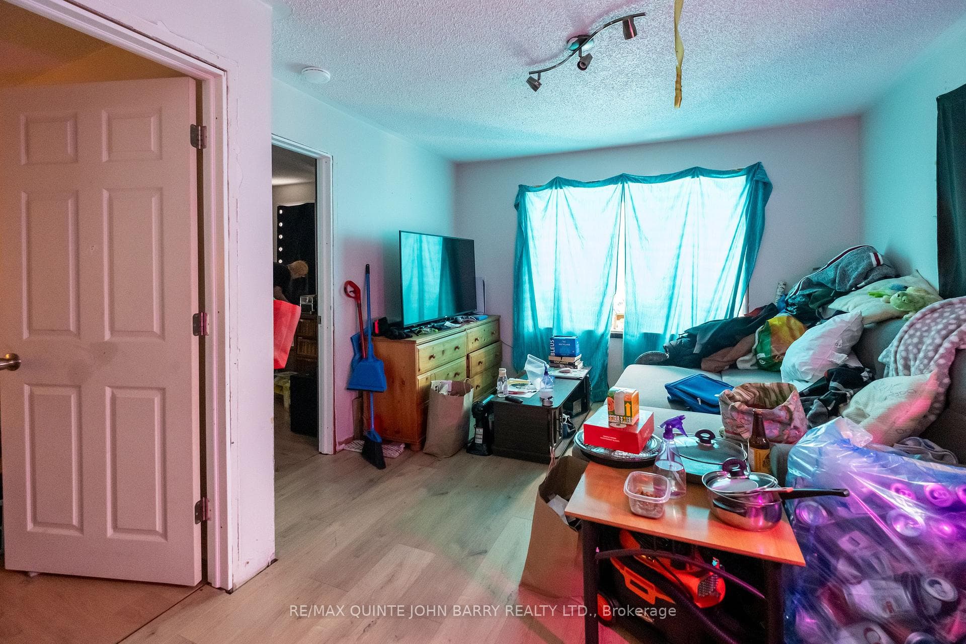 61 Kidd Avenue photo 16