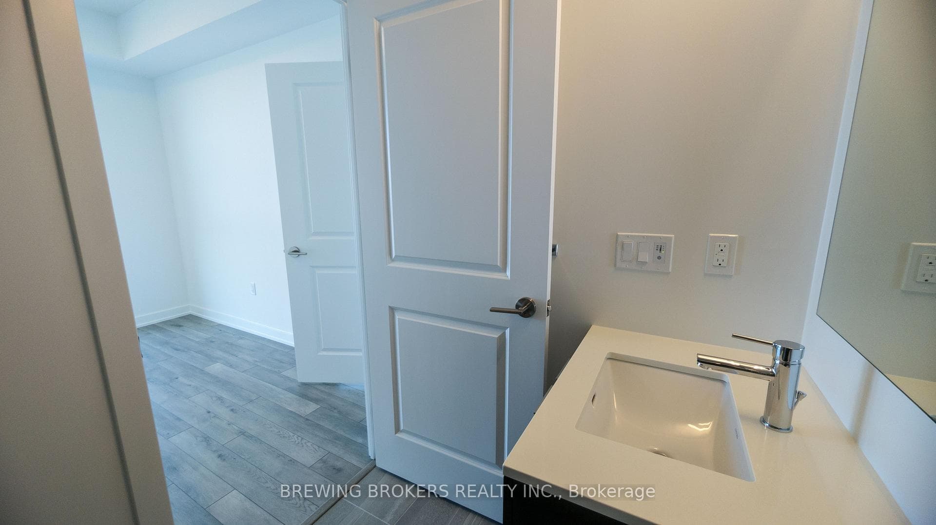 15 Skyridge Drive Unit 1505 photo 10