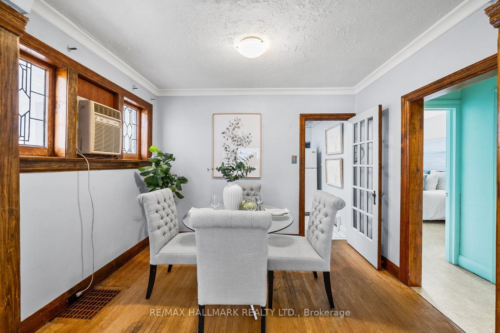44 St Hubert Avenue photo 12