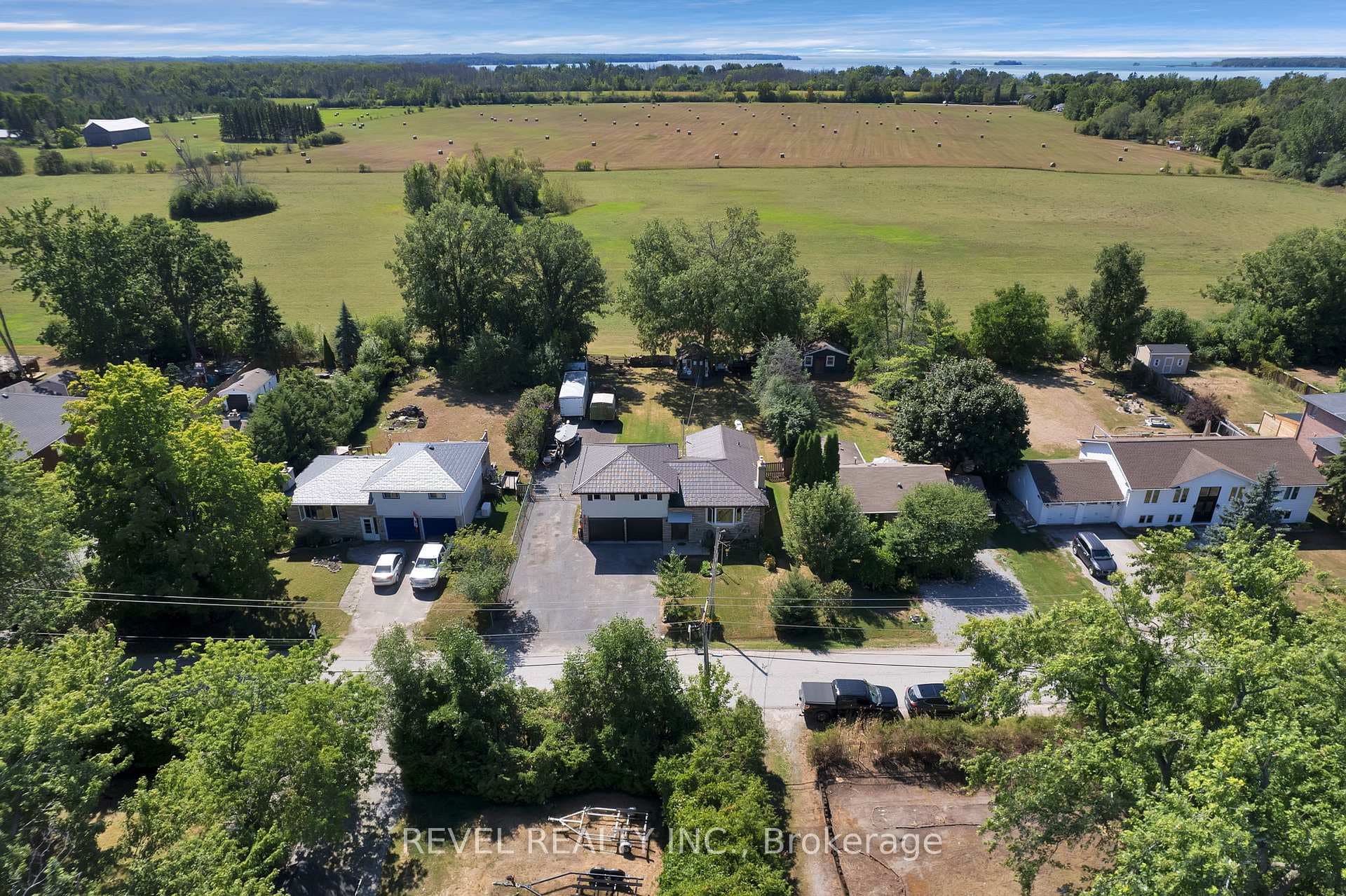 520 Duclos Point Road photo 29