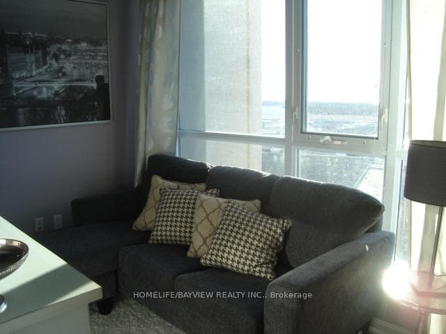21 Grand Magazine Street Unit 1803 photo 13