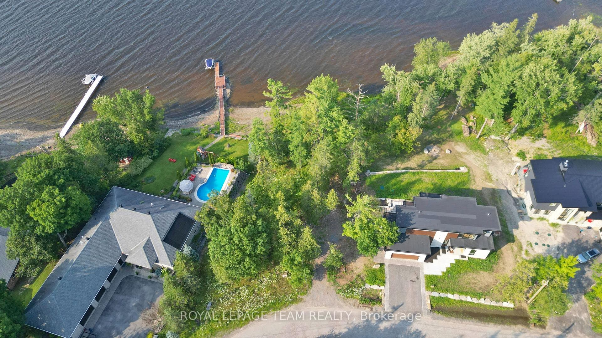 3882 Armitage Avenue photo 4