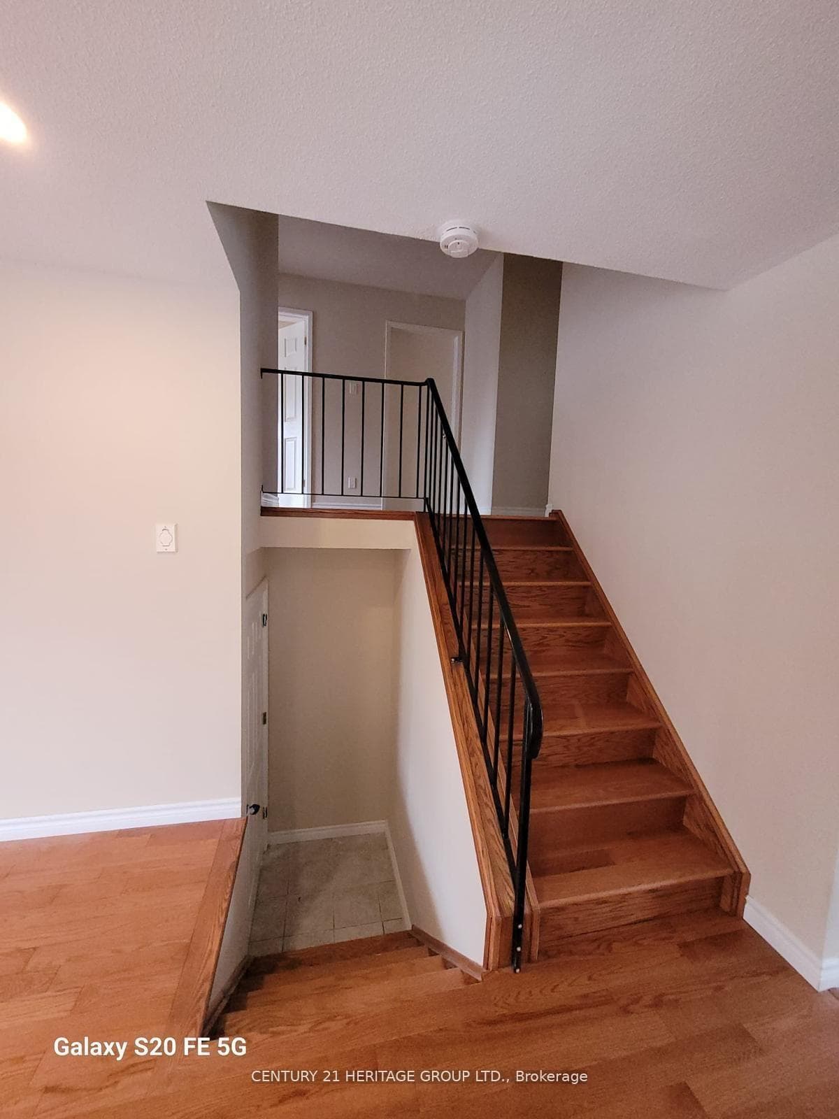 915 Janette Street Unit Main photo 5