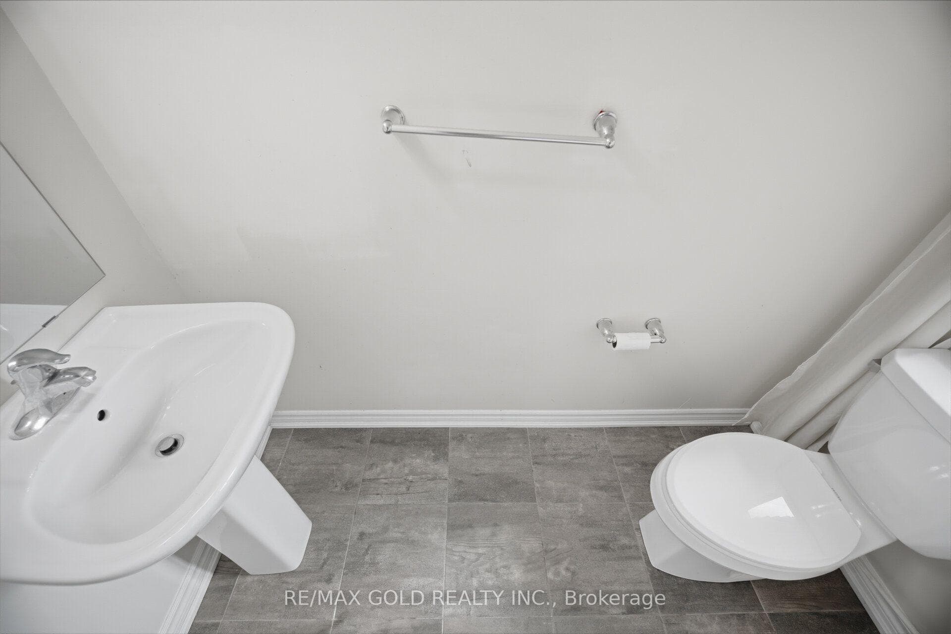9 Arcola Street photo 6
