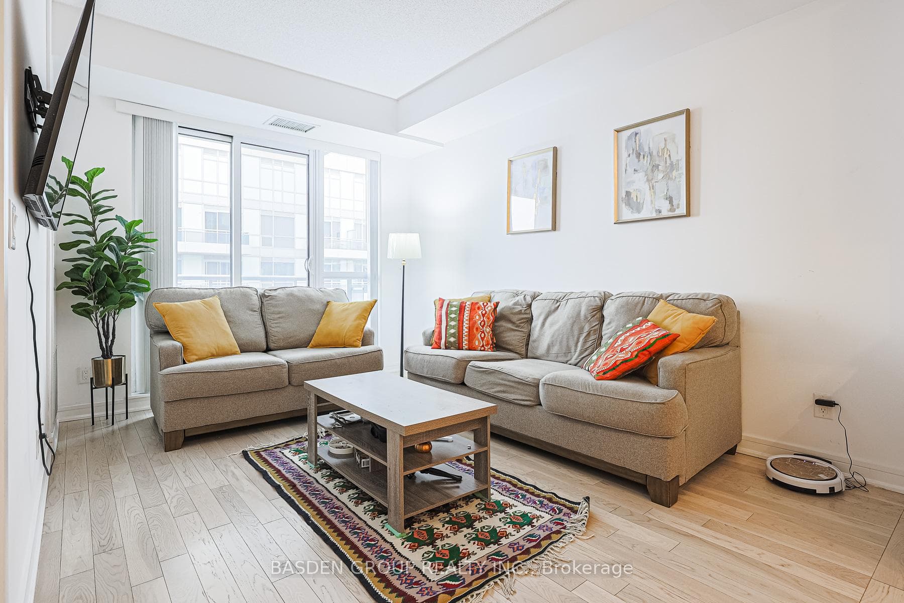 9191 Yonge Street Unit 1004SW photo 19