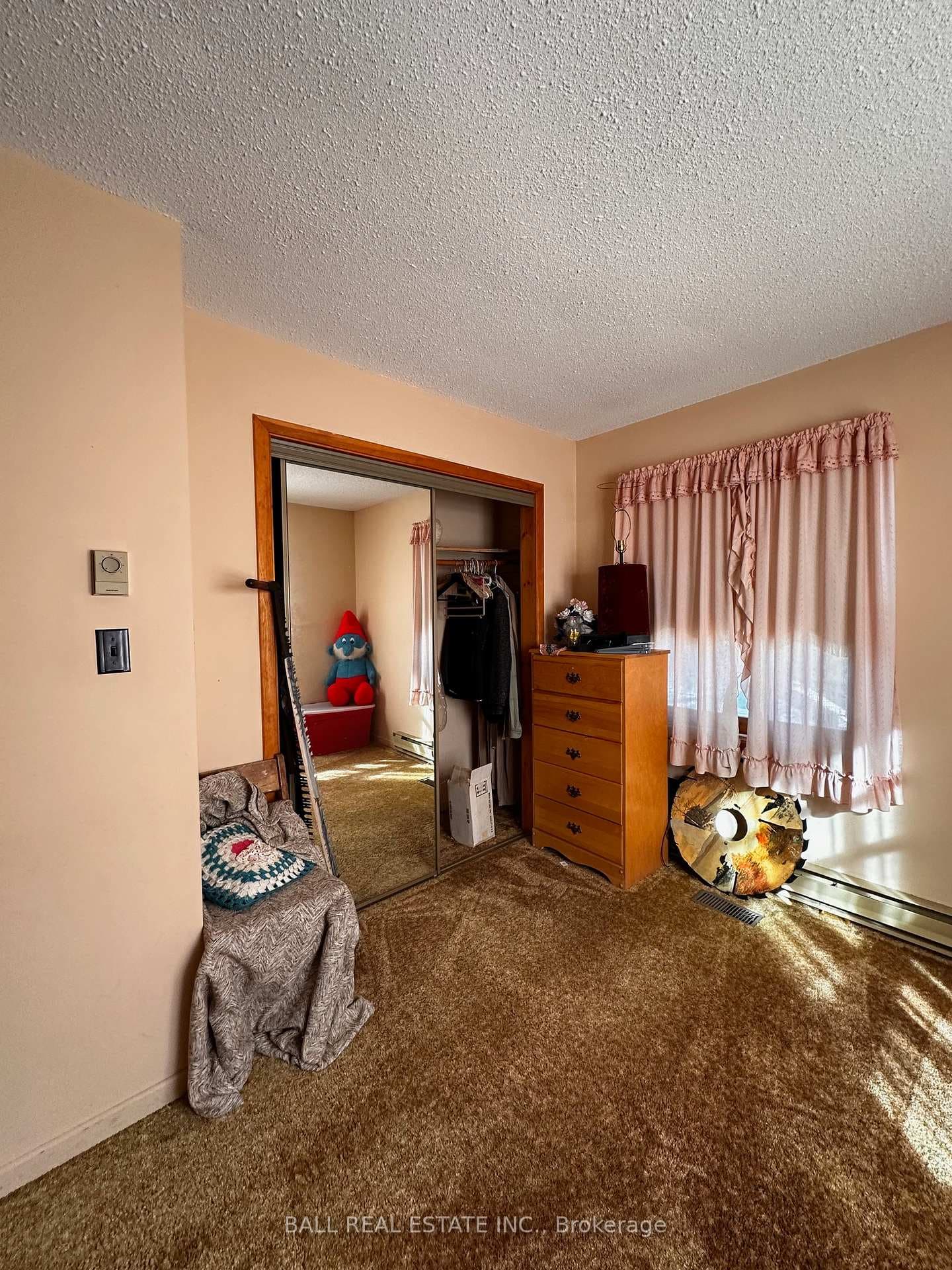 31 Embury Lane photo 11