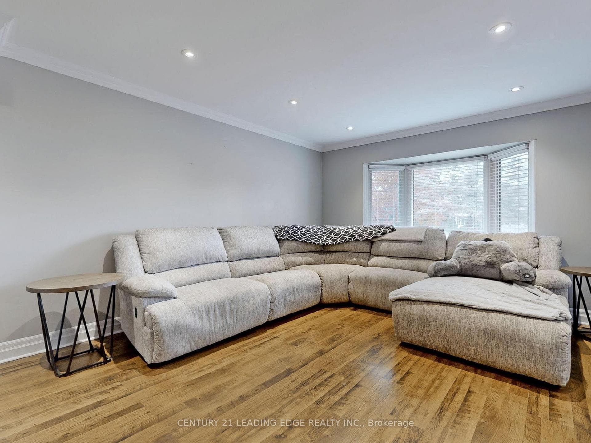 14 Hadera Place photo 5
