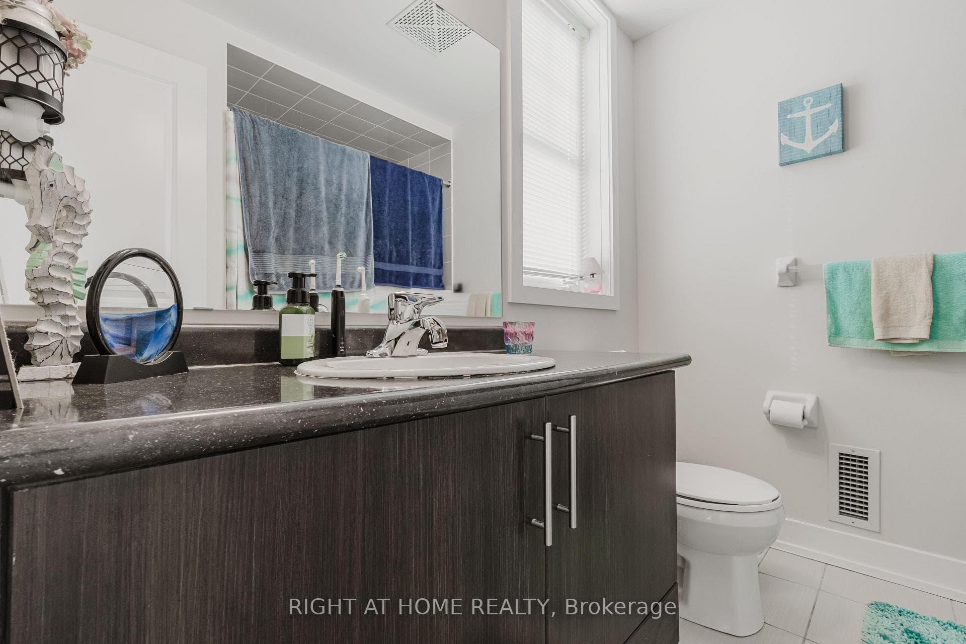 275 Littlewood Drive Unit 206 photo 14