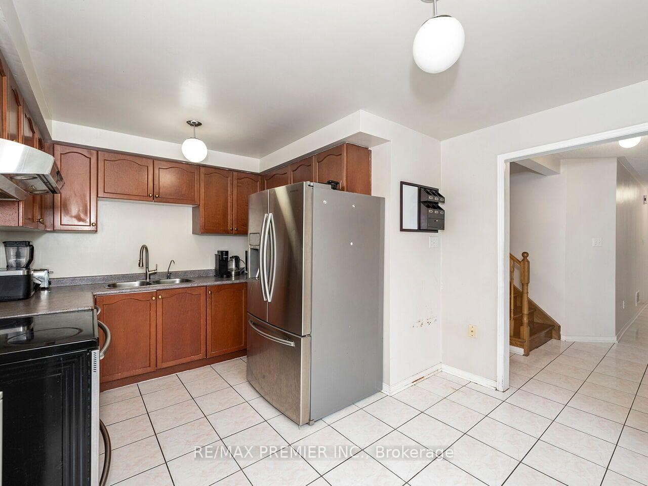 32 Stonebriar Drive photo 14