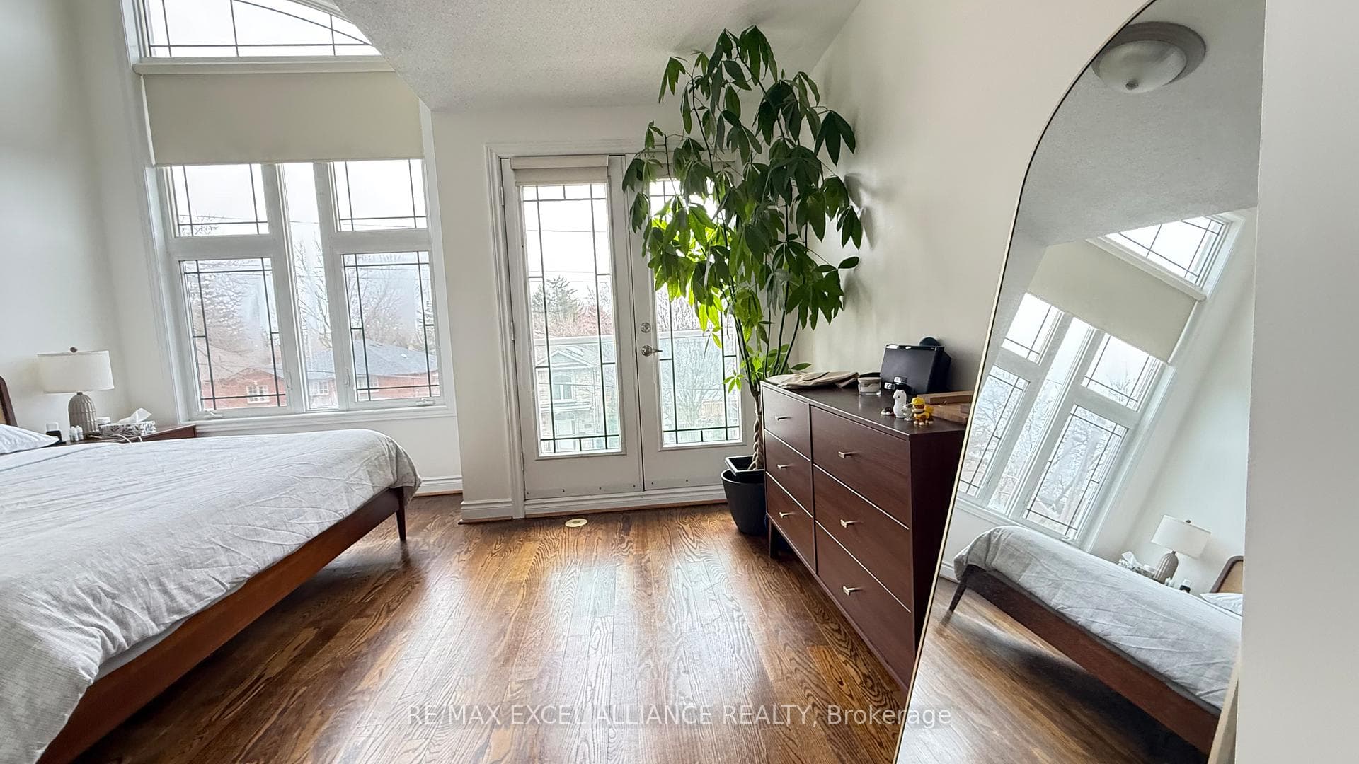 428 Kenneth Avenue Unit 2 photo 22