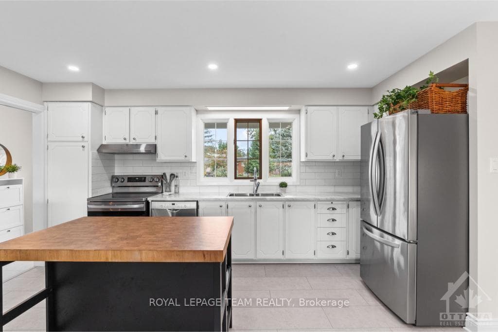 6585 MARINA Drive photo 9