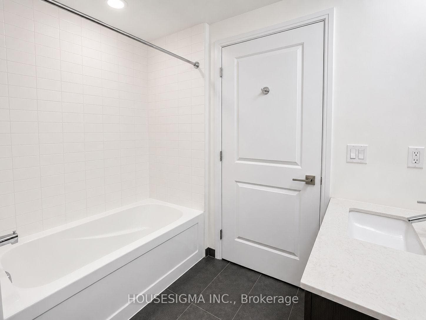 88 Sheppard Avenue Unit 1403 photo 14
