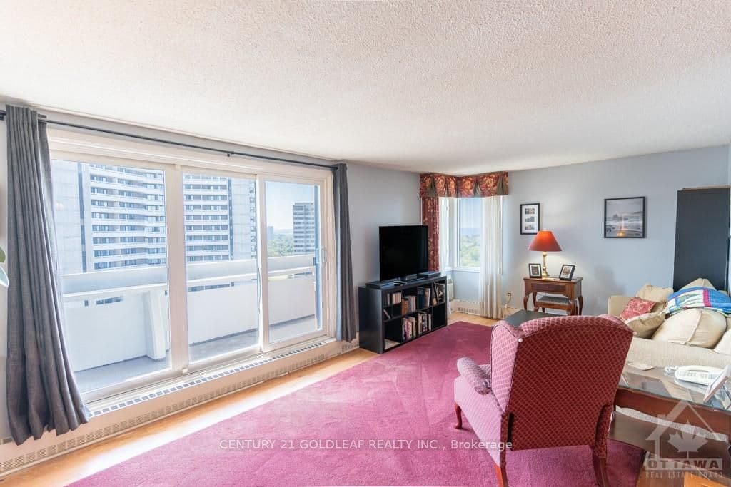 1081 AMBLESIDE Drive Unit 1707 photo 11