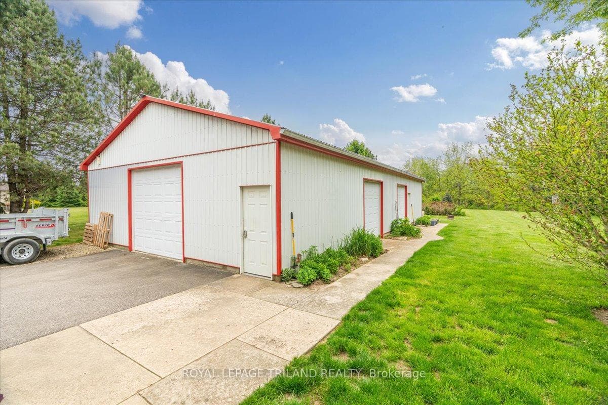 3115 Napperton Drive photo 3