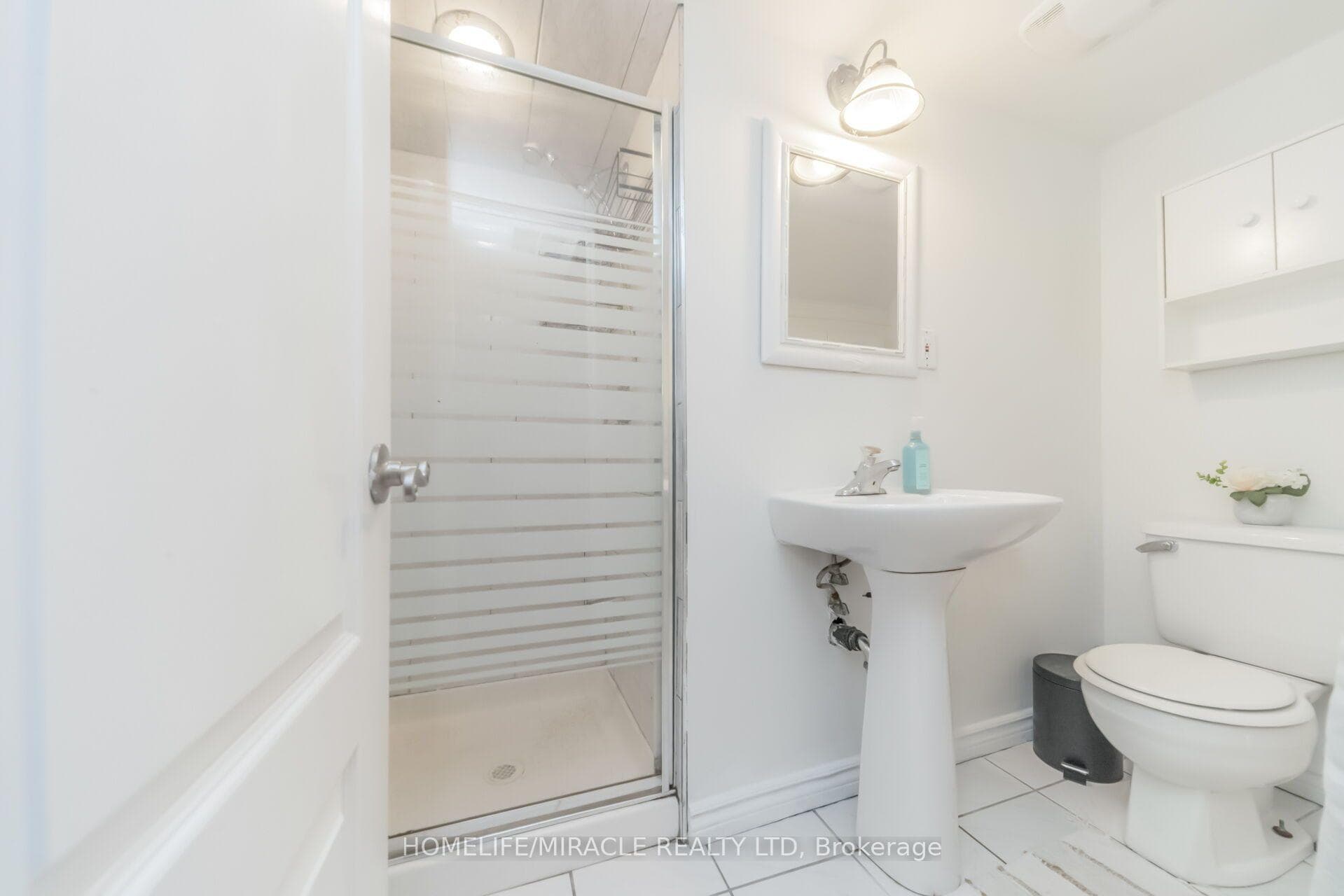 64 Aurora Place photo 31