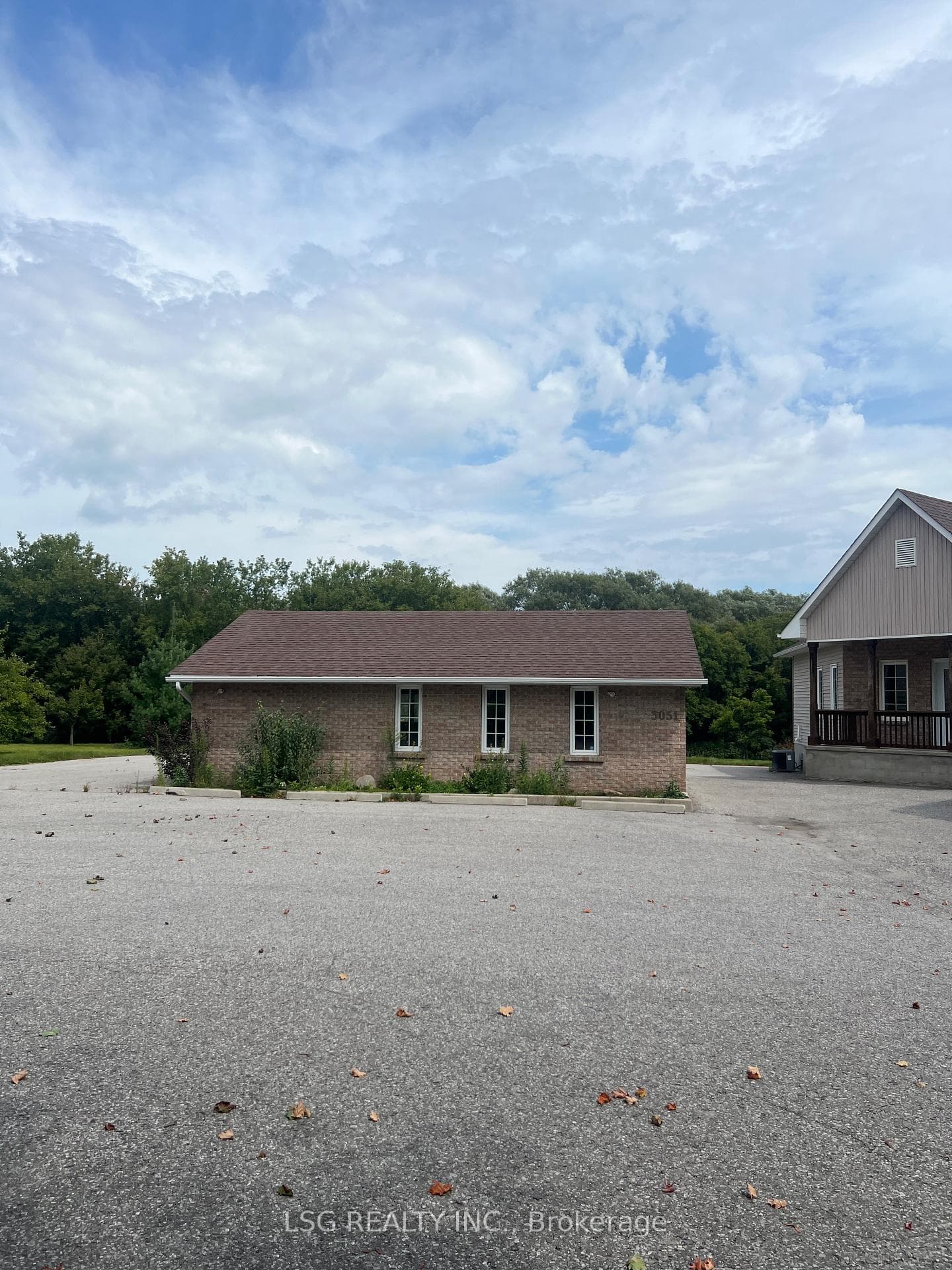 3051 Courtice Road photo 3