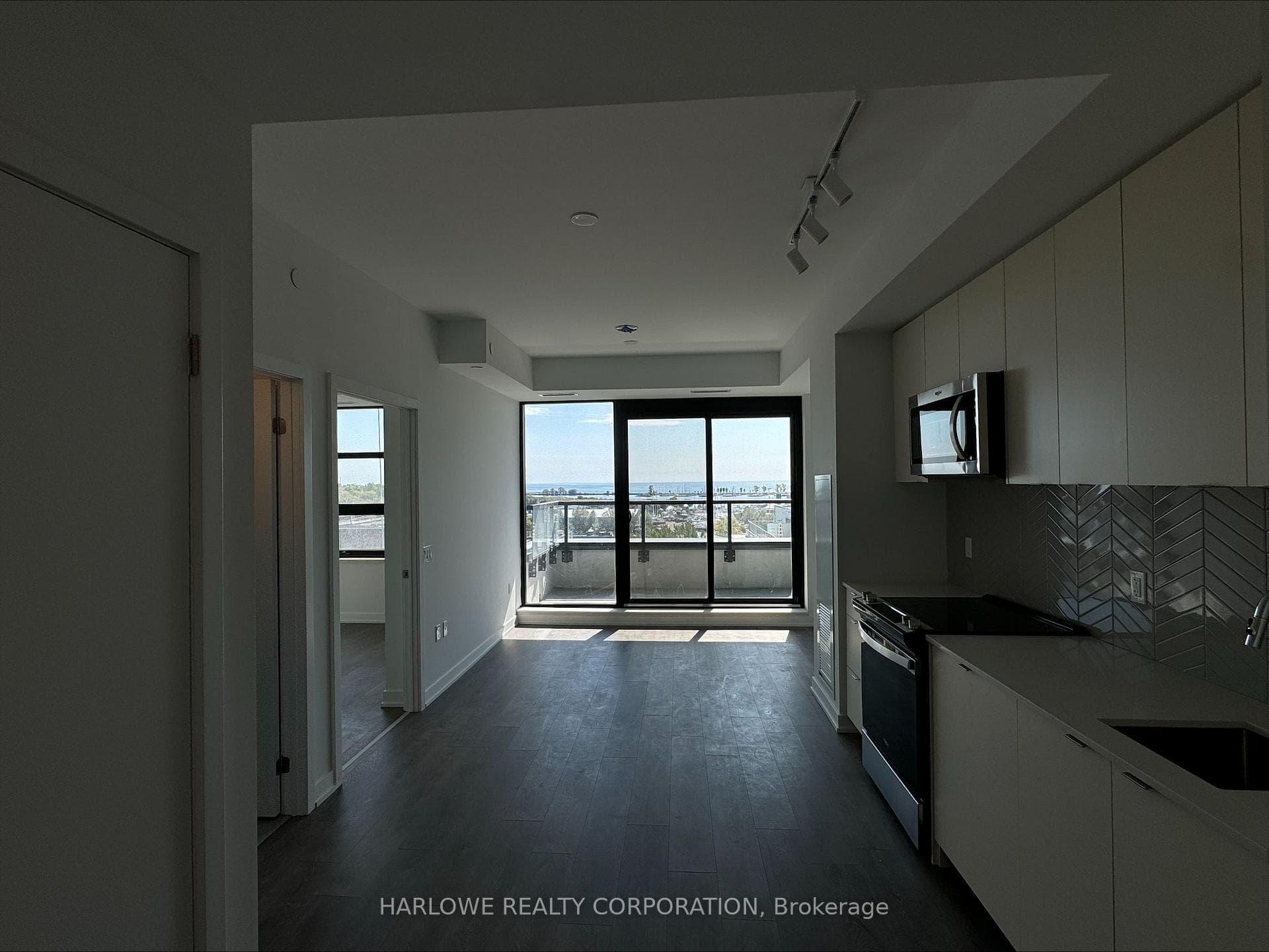 1606 Charles Street Unit 705 A photo 2