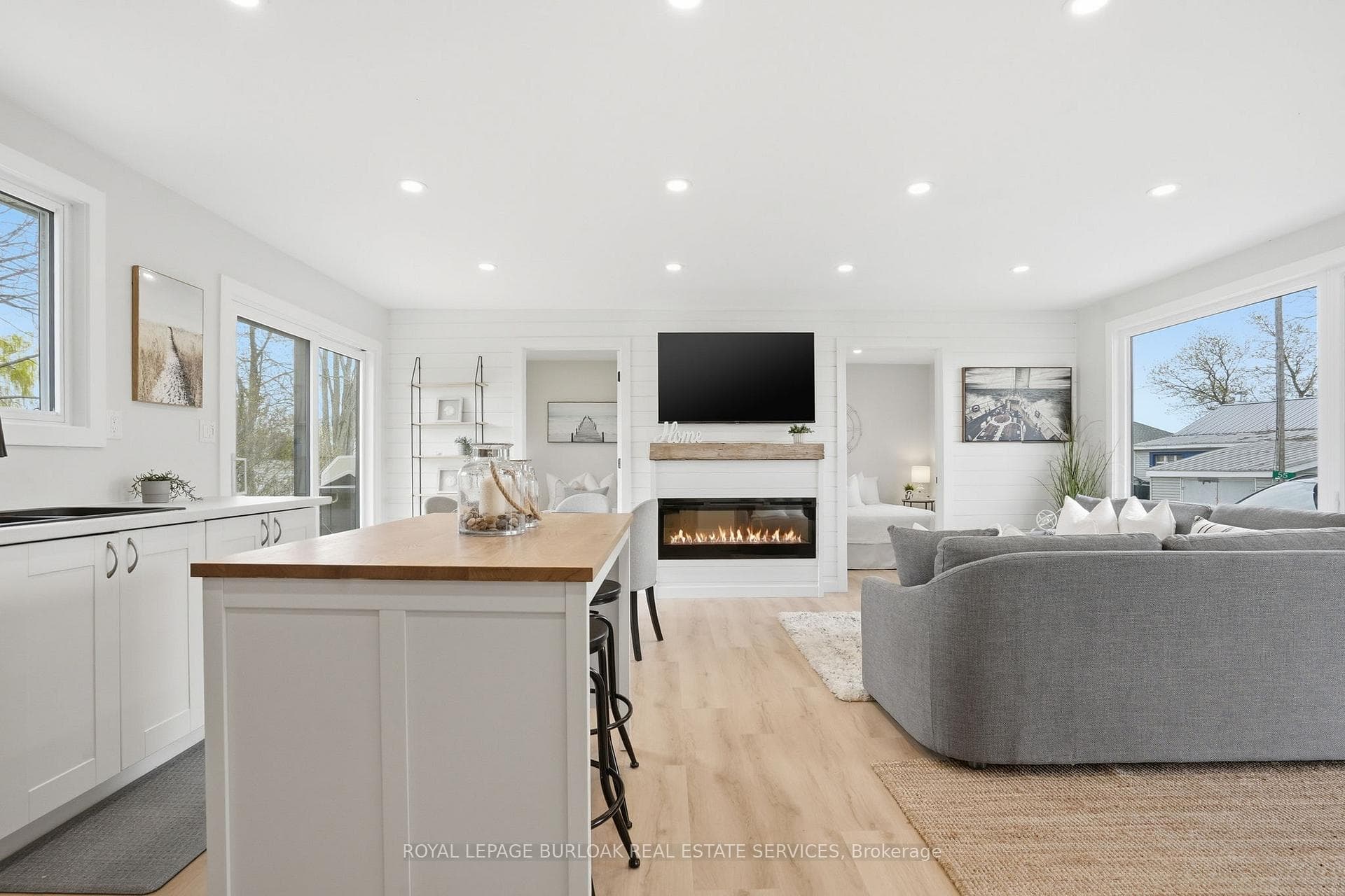 51 Vola Beach Lane photo 5