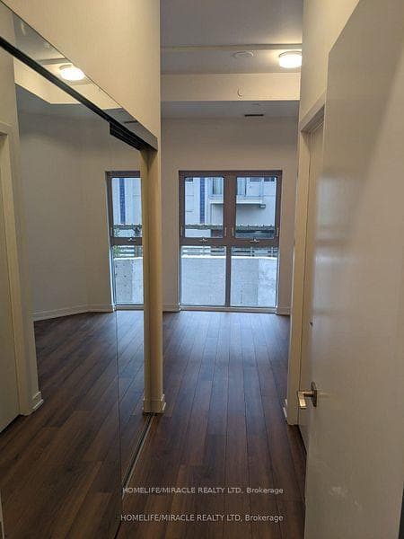 2433 Dufferin Street Unit 111 photo 16