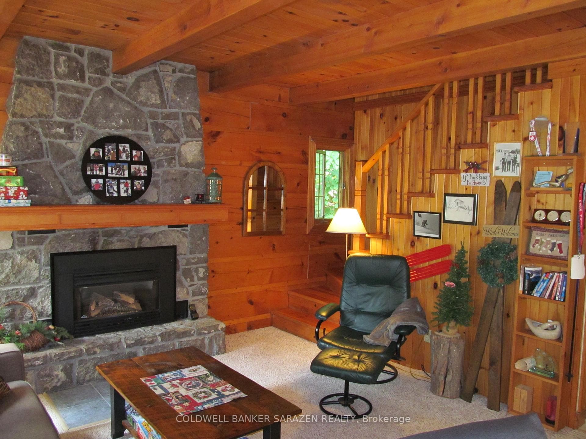 57 Viewmount Drive photo 10