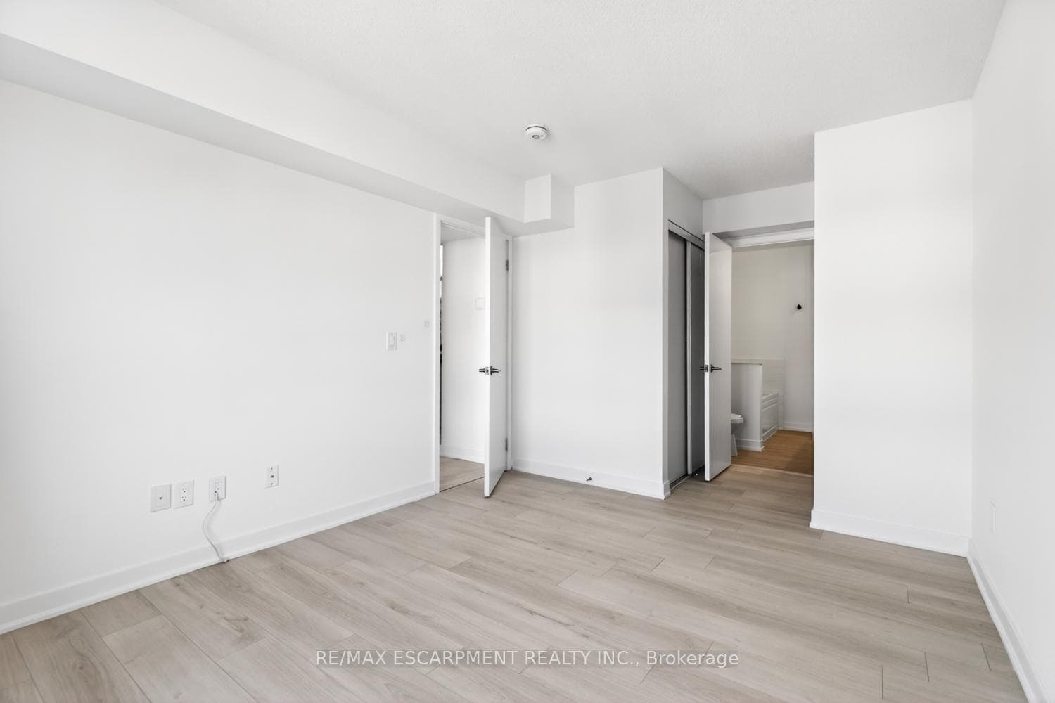 1121 Cooke Boulevard Unit 32 photo 33