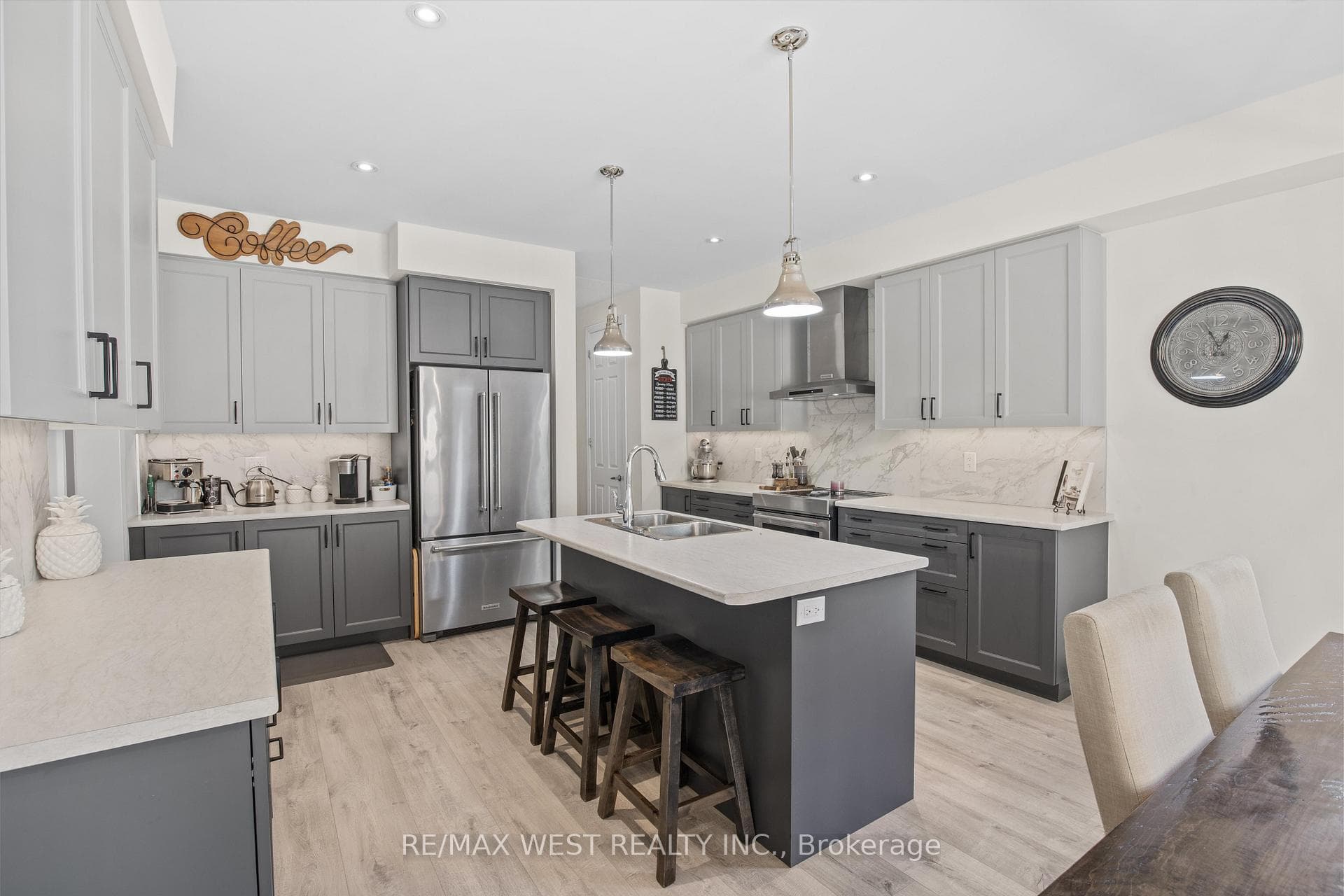 133 Mcfarlane Crescent photo 9