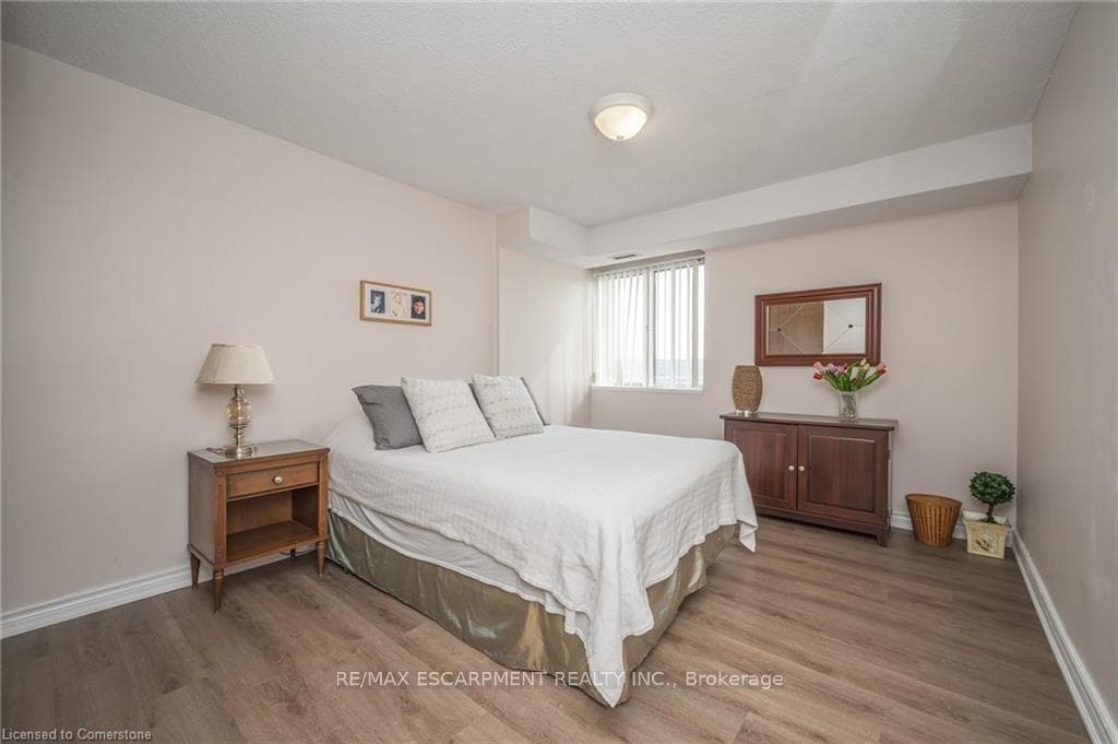 301 FRANCES Avenue Unit 1104 photo 29