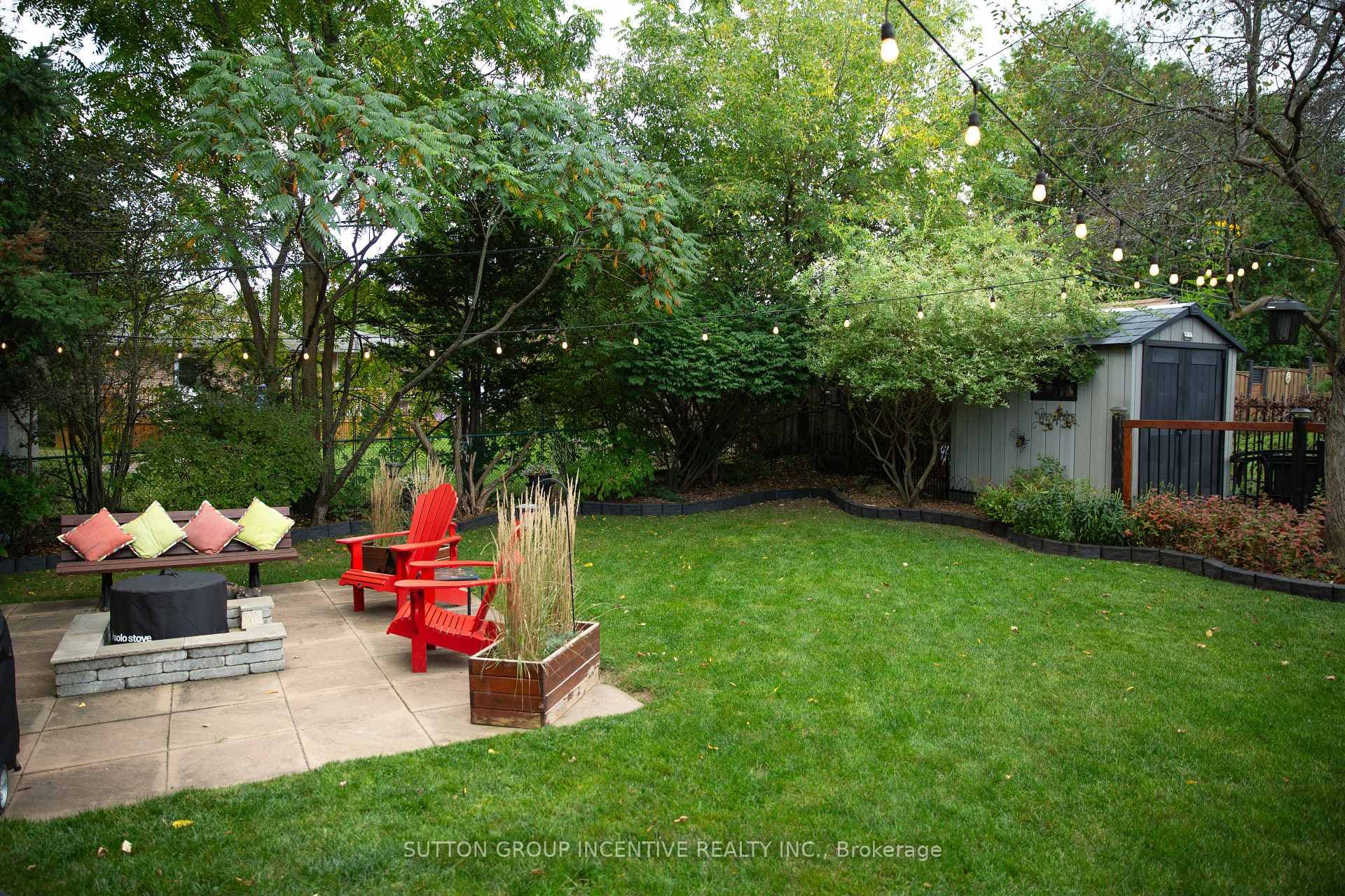 202 Queen Street photo 7