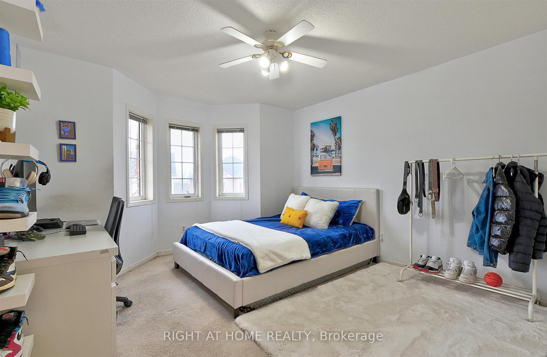 1032 Langford Street photo 15