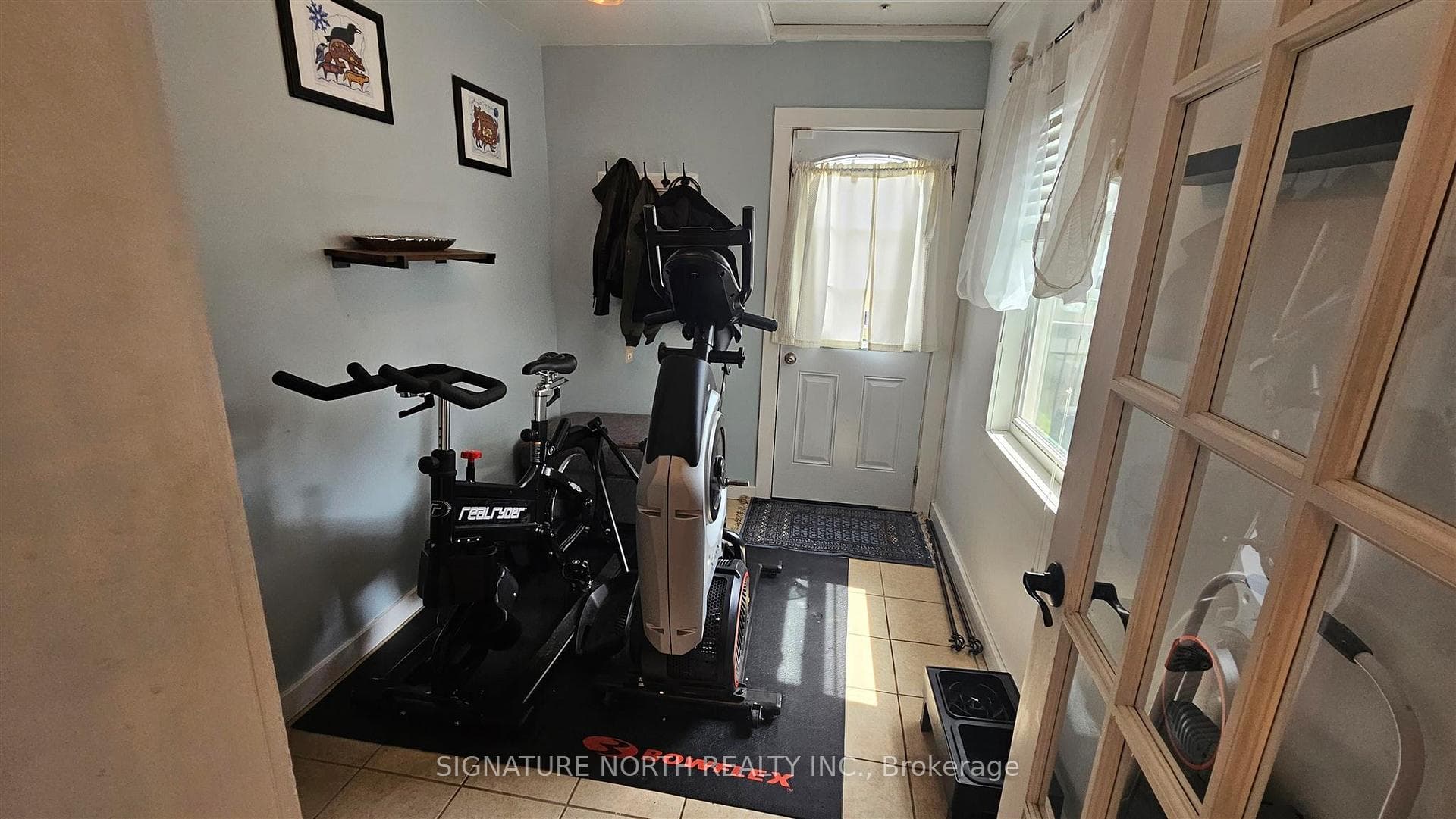 244 BALMORAL Street photo 16