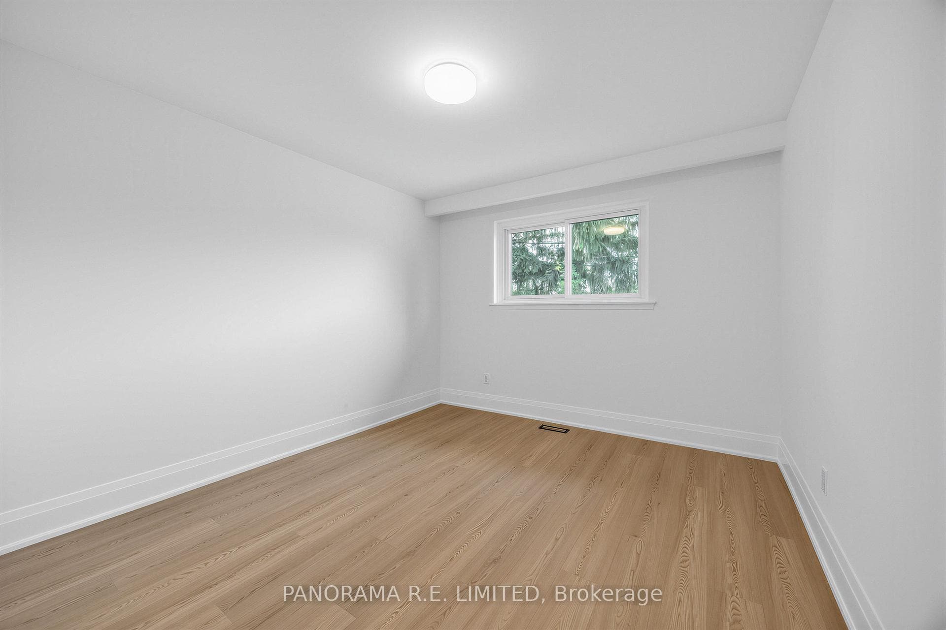 606 Abana Road Unit Main photo 10