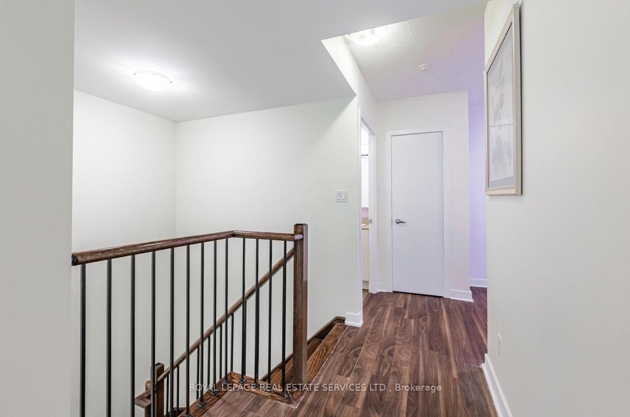 4065 Brickstone Mews Unit TH3 photo 20