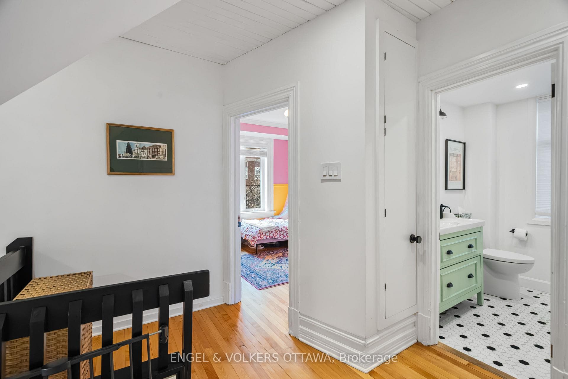 817 Lyon Street photo 19