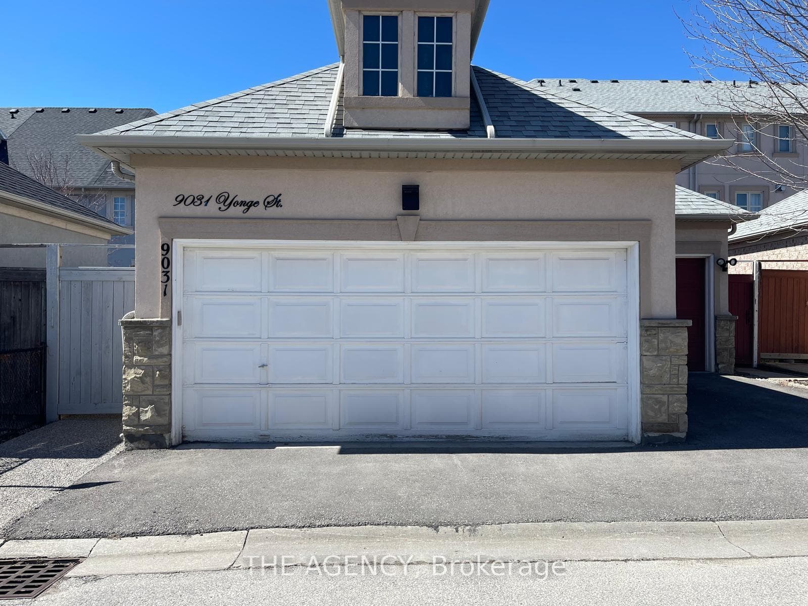 9031 Yonge Street photo 26