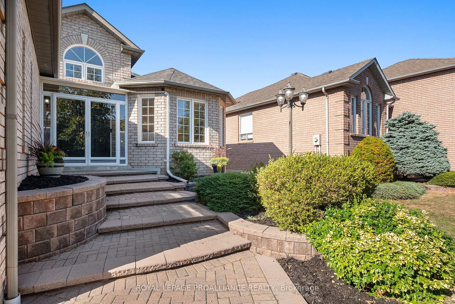 20 Patrick Drive photo 3