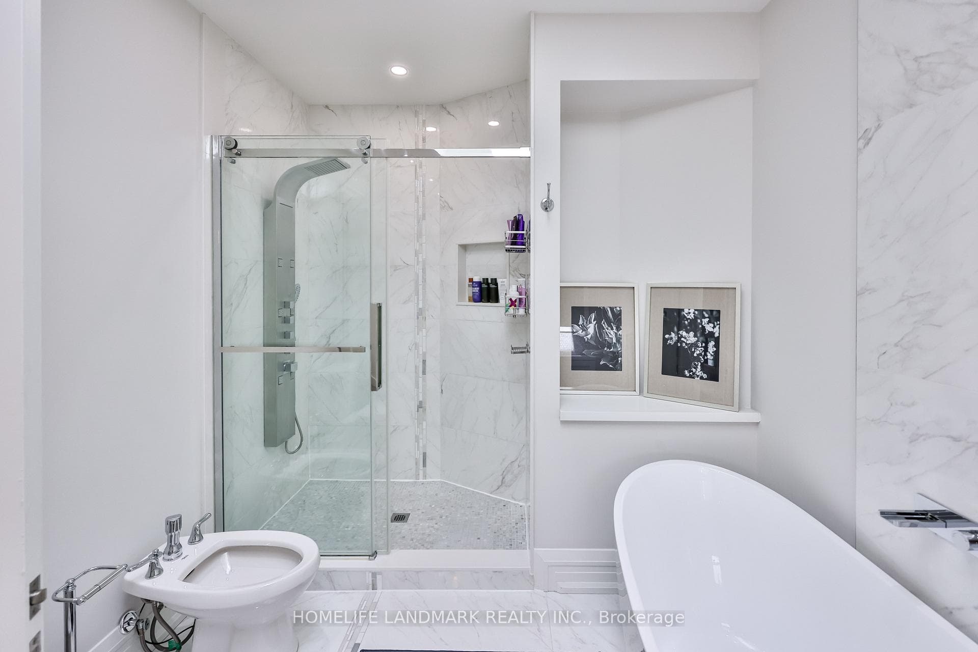 211 South Kingsway Way photo 27