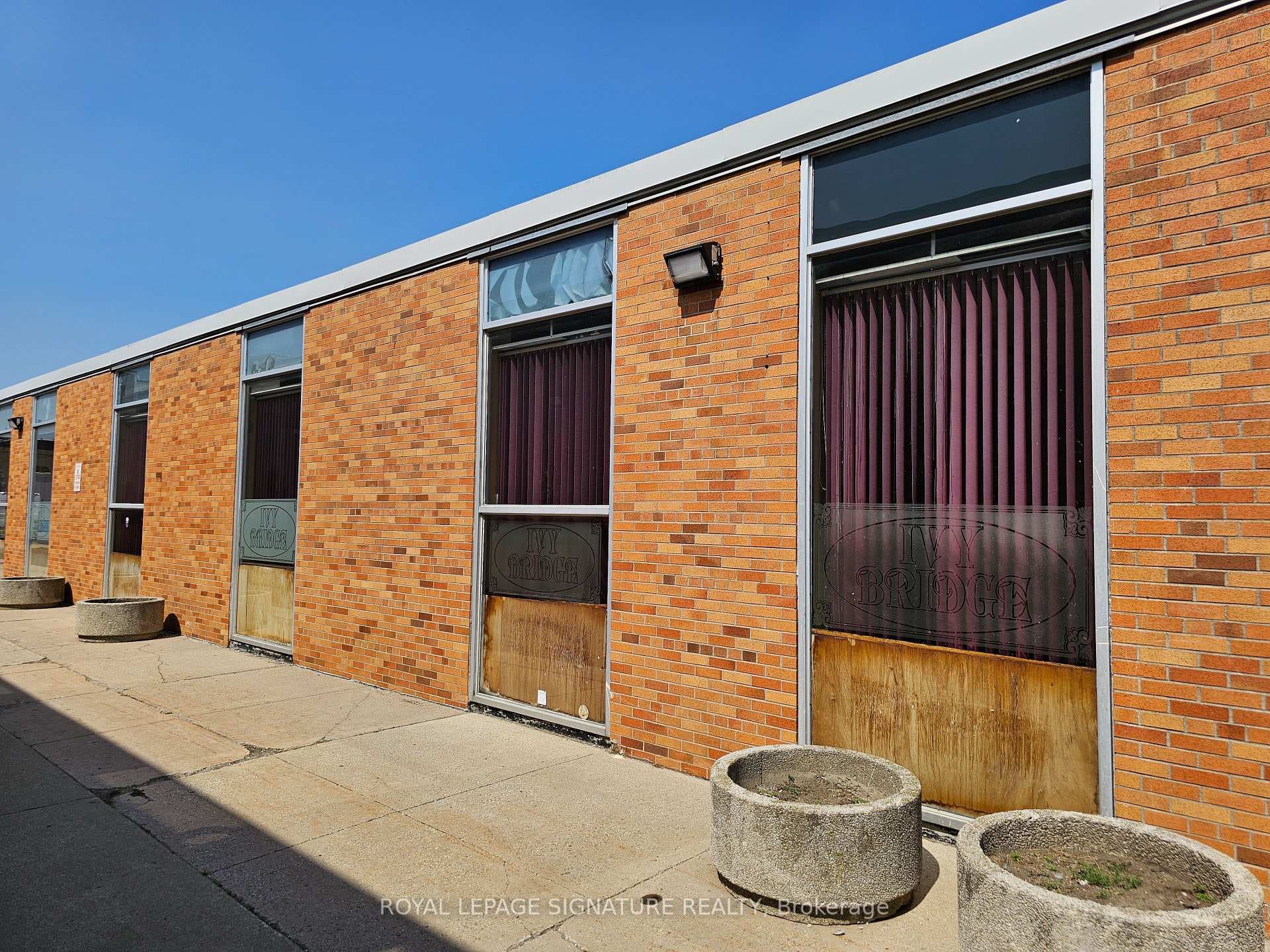 160 Main Street photo 7