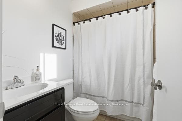 115 Coles Avenue photo 21