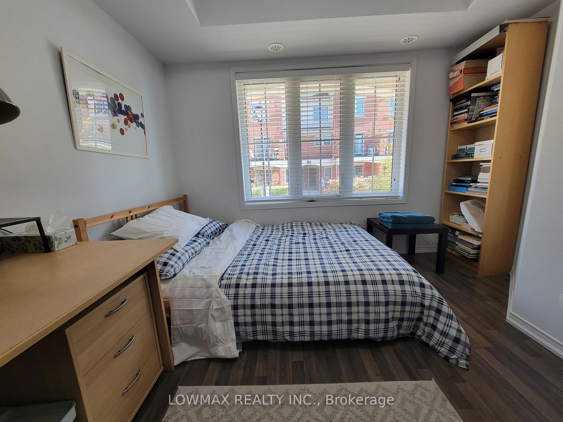 2492 post Road Unit 1 photo 17