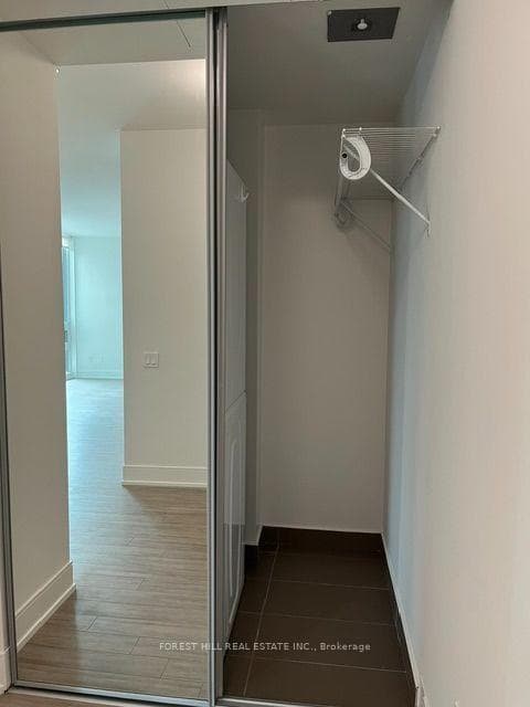 310 Tweedsmuir Avenue Unit 717 photo 15