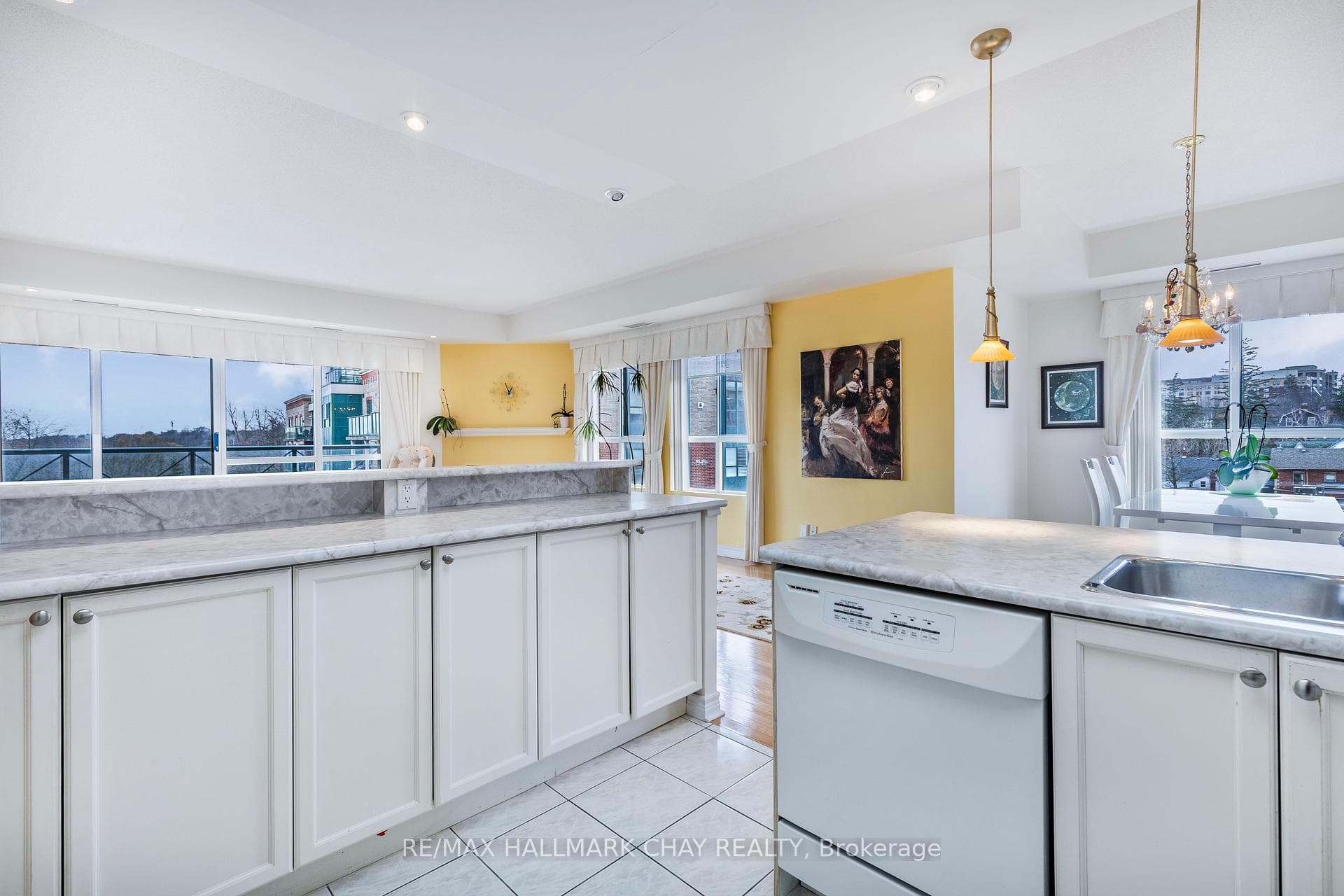 121 Woodbridge Avenue Unit 500 photo 13