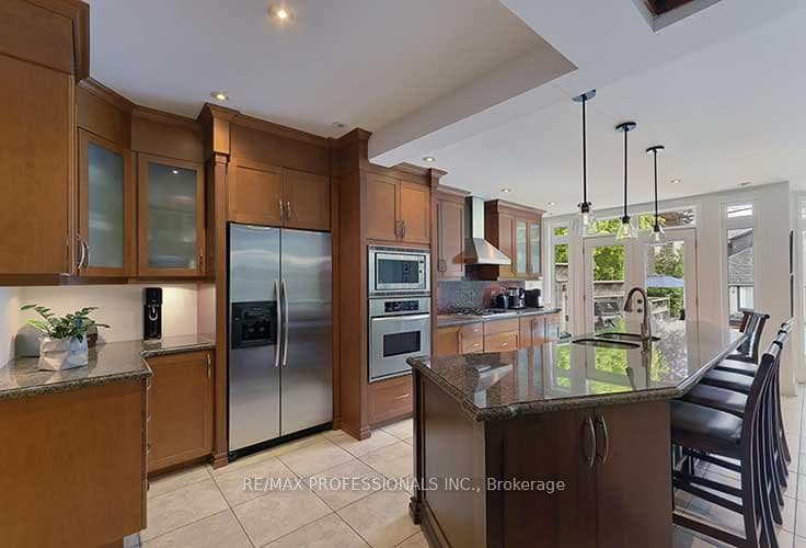 301 Beresford Avenue photo 15