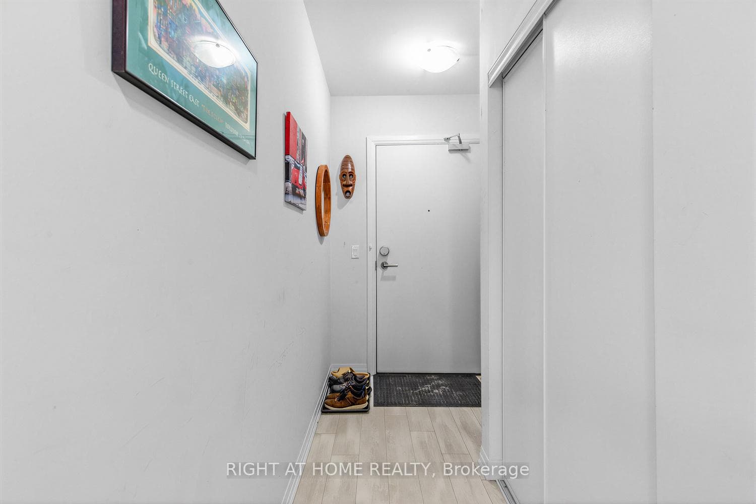 1630 Queen Street Unit 211 photo 9