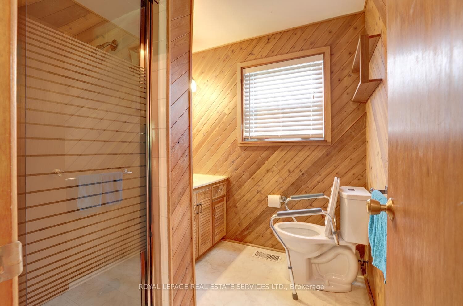 11 Ladbrooke Road photo 12