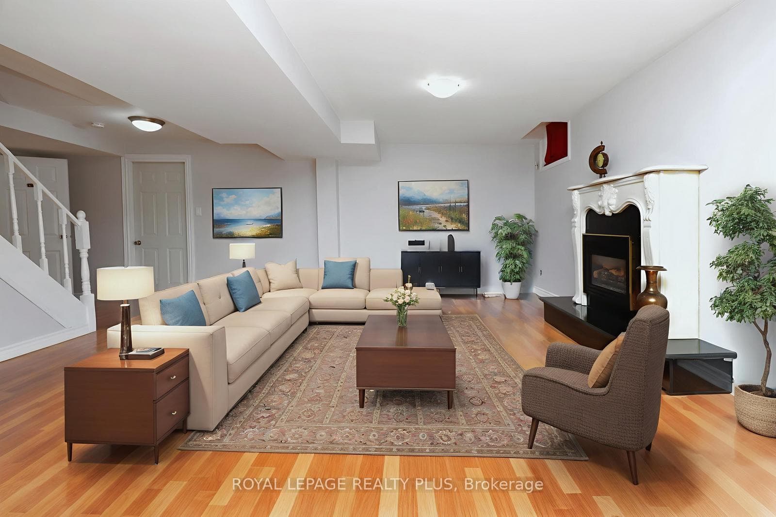 1086 Hedge Drive photo 33